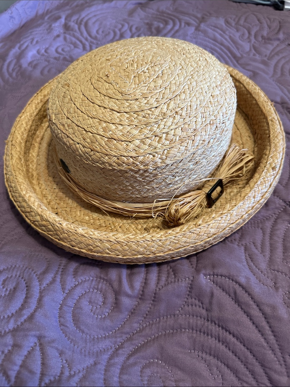 Liz Claiborne Natural Straw Accent Basket Hat in Beige